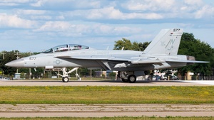 Photo of 169206 - Boeing EA-18G Growler operated by US Navy