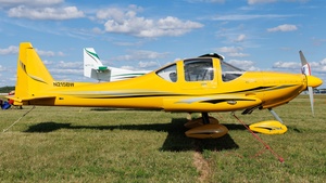 Photo of N215BW - Tri-R KIS TR-2 Cruiser operated by Private