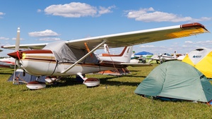 Photo of N280SL - Cessna 172N Skyhawk operated by Private