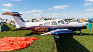 Photo of N39619 - Piper PA-32RT-300T Turbo Lance II operated by Private