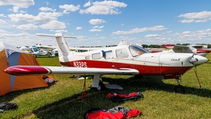 Photo of N33PS - Piper PA-32RT-300 Lance II operated by Private