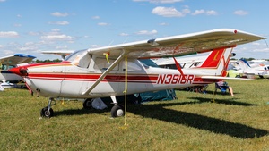 Photo of N3916R - Cessna 172H Skyhawk operated by Private