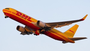 Photo of OE-LYD - Boeing 767-304(ER)(BDSF) operated by DHL Air Austria