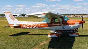Photo of N25567 - Cessna 152 operated by Private