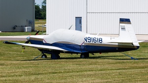 Photo with serial 25-2025 - Mooney M20K 231