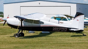 Photo of N67WW - Cessna 180H Skywagon operated by Private