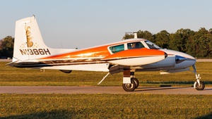 Photo of N1886H - Cessna 310C operated by Private