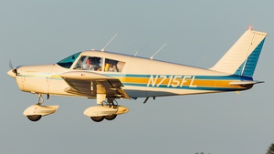 Photo of N715FL - Piper PA-28-140 Cherokee E operated by Private