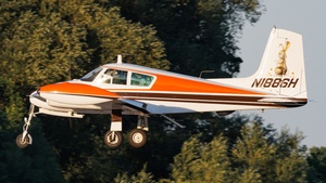 Photo of N1886H - Cessna 310C operated by Private