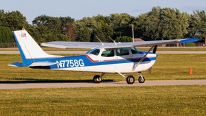 Photo of N7758G - Cessna 172L Skyhawk operated by Private
