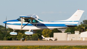 Photo of N97852 - Cessna 182Q Skylane II operated by Private