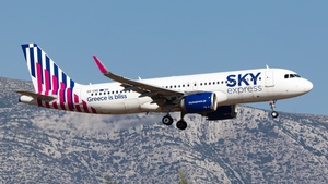 Photo of SX-CRE - Airbus A320-251N operated by Sky Express