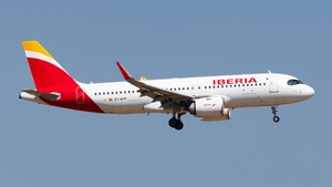 Photo of EC-NTP - Airbus A320-251N operated by Iberia