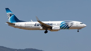 Photo of SU-GDC - Boeing 737-866 operated by Egyptair