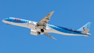 Photo of OO-ETC - Embraer ERJ-195-E2 operated by TUI Airlines Belgium