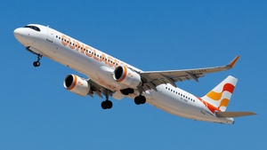 Photo of OY-VKE - Airbus A321-251NX operated by Sunclass Airlines