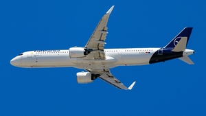 Photo of D-AIEJ - Airbus A321-271NX operated by Lufthansa