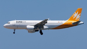 Photo with serial 3289 - Airbus A320-214