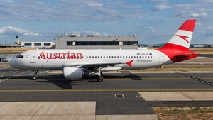 Photo of OE-LBL - Airbus A320-214 operated by Austrian Airlines