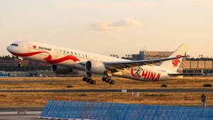 Photo of B-2006 - Boeing 777-39L(ER) operated by Air China