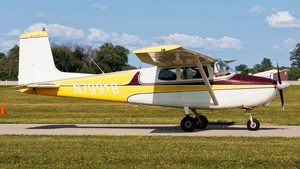 Photo of N7991B - Cessna 172 operated by Private