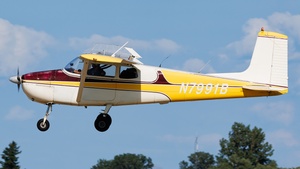 Photo of N7991B - Cessna 172 operated by Private