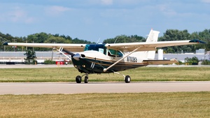 Photo of N703BS - Cessna R182 Skylane RG operated by Private