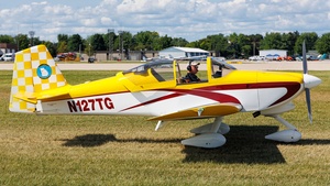 Photo of N127TG - Vans RV-6A operated by Full Throttle Formation Team