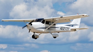 Photo of N2277T - Cessna 172S Skyhawk SP operated by Private