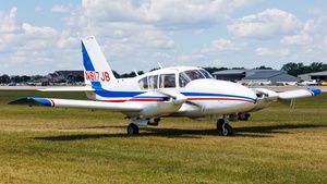 Photo of N817JB - Piper PA-23-250 Aztec D operated by Private