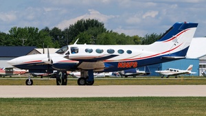 Photo of N35FS - Cessna 421B Golden Eagle operated by Private