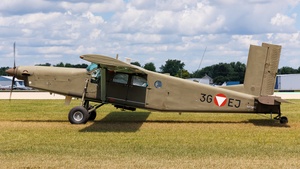 Photo of N776PC - Pilatus PC-6/B2-H2 Turbo Porter operated by Private