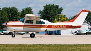 Photo of N74RM - Cessna T210M Turbo Centurion II operated by Private