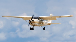 Photo of N5862R - Cessna 172G Skyhawk operated by Private