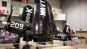 Photo of N6667 - Vought F4U-4 Corsair operated by EAA Experimental Aircraft Association