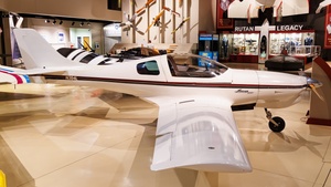 Photo of N384L - Lancair 200 operated by EAA Experimental Aircraft Association