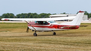 Photo of C-GDRY - Cessna R182 Skylane RG II operated by Private