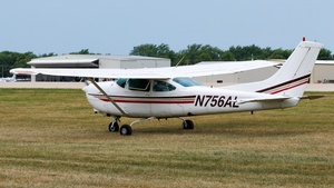 Photo of N756AL - Cessna TR182 Turbo Skylane RG operated by Private
