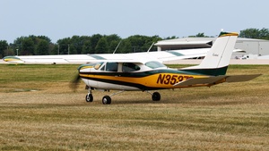 Photo of N35373 - Cessna 177RG Cardinal RG operated by Private