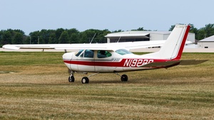 Photo of N1922Q - Cessna 177RG Cardinal RG operated by Private