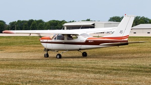 Photo of N52871 - Cessna 177RG Cardinal RG operated by Private