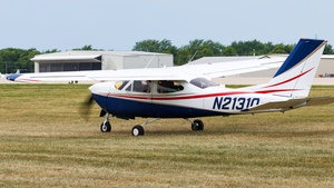 Photo of N2131Q - Cessna 177RG Cardinal RG operated by Private
