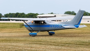 Photo of N4950H - Cessna 182R Skylane operated by Private