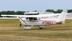 Photo of N736WS - Cessna R172K Hawk XP operated by Private