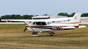 Photo of N977SQ - Cessna 172N Skyhawk II operated by Private
