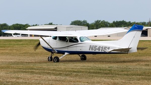 Photo of N54151 - Cessna 172P Skyhawk operated by Silver City Flying Club