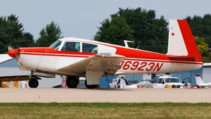 N6923N - Mooney M20C Mark 21