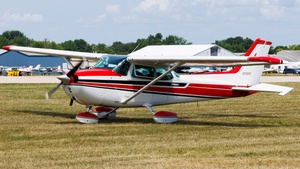 Photo of N7605F - Cessna 172N Skyhawk II operated by Private