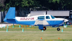 Photo of N9201A - Mooney M20J 201 operated by Private