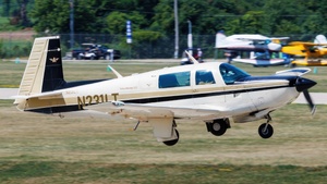 Photo of N231LT - Mooney M20K 231 operated by Private